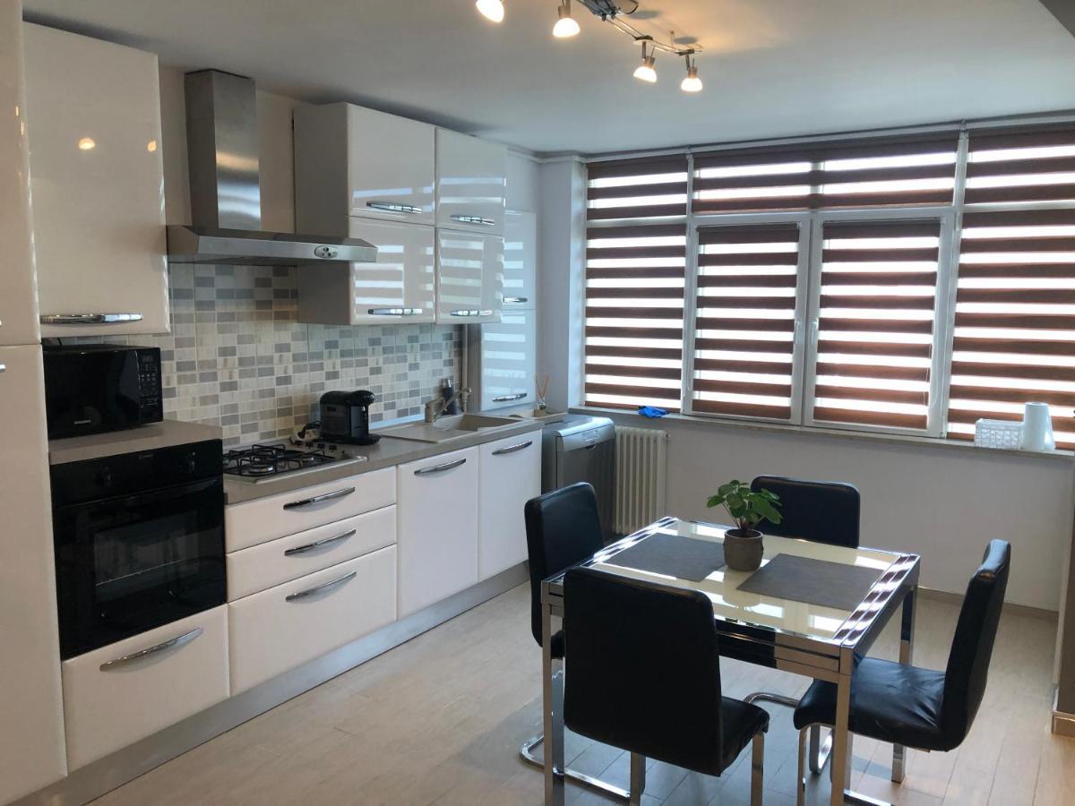 טורדה Denis Apartament מראה חיצוני תמונה
