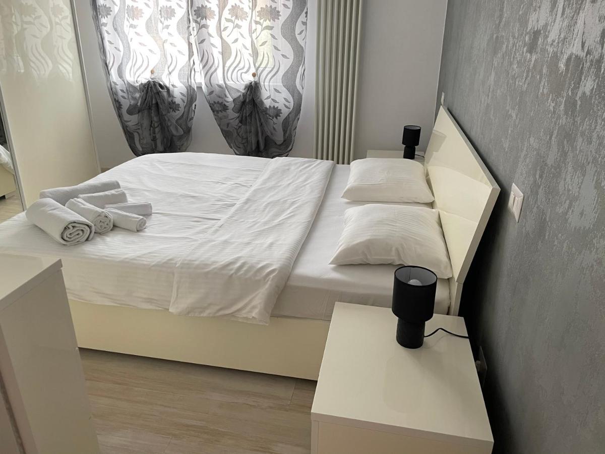 טורדה Denis Apartament מראה חיצוני תמונה