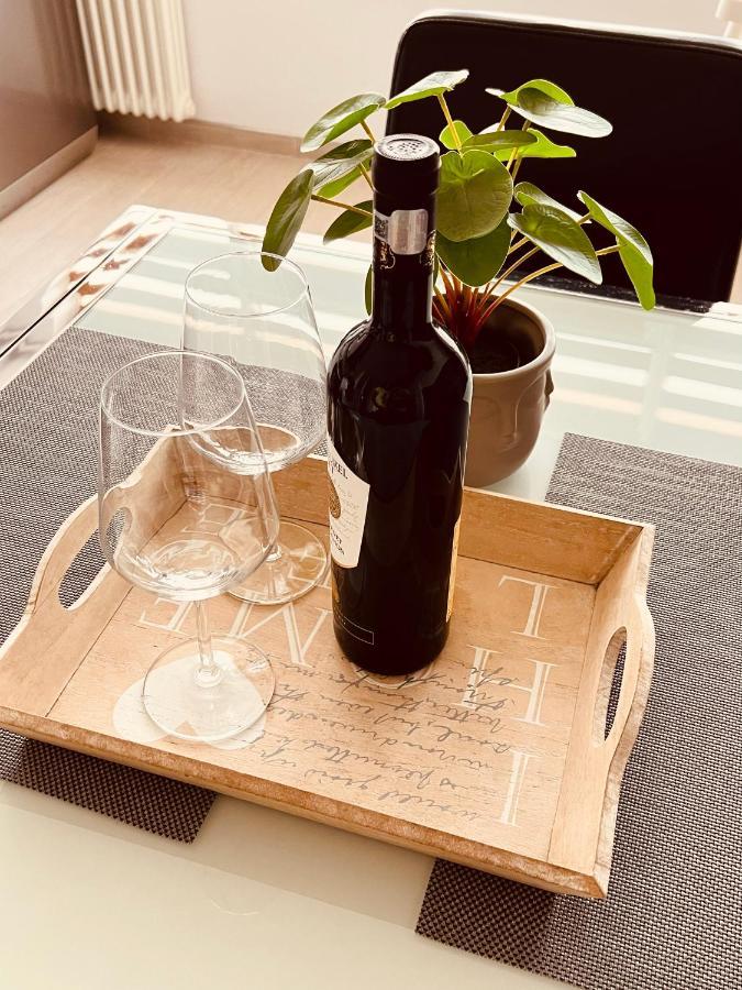 טורדה Denis Apartament מראה חיצוני תמונה